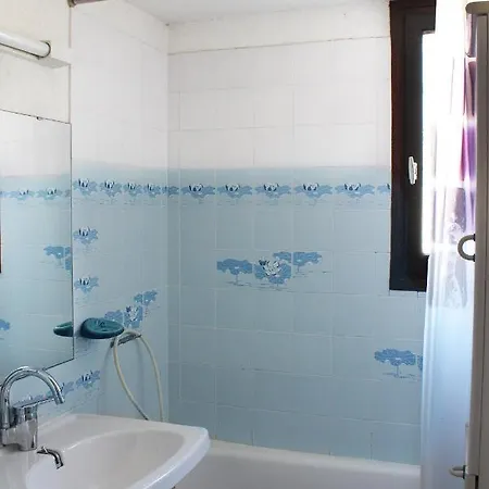 2 Chambres, Terrasse Vue Piscine, Parking, Proche Plage Et Village Naturiste -ref Est14j Διαμέρισμα